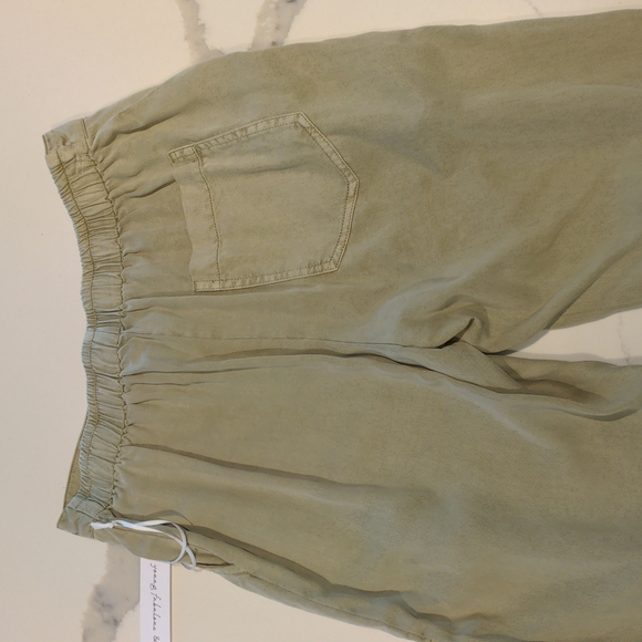 Young fabulous and broke, green Tencel pants, NWT, Medium - Picture 5 of 6